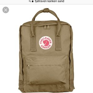NEW Fjallraven Kanken backpack